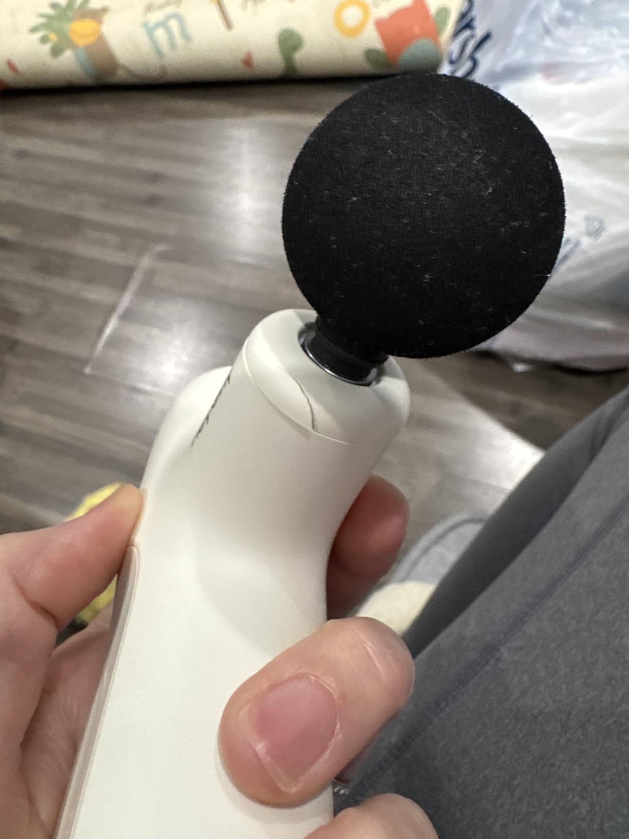HEYCHY Super Mini Massage Gun Deep Tissue Portable Muscle Massager, 3000RPM | 4 Heads for Men Women, Back Neck Legs Muscle Relief, Quiet for Home Gym Office Travel, FSA Eligible, HSA, Black customer photo 2
