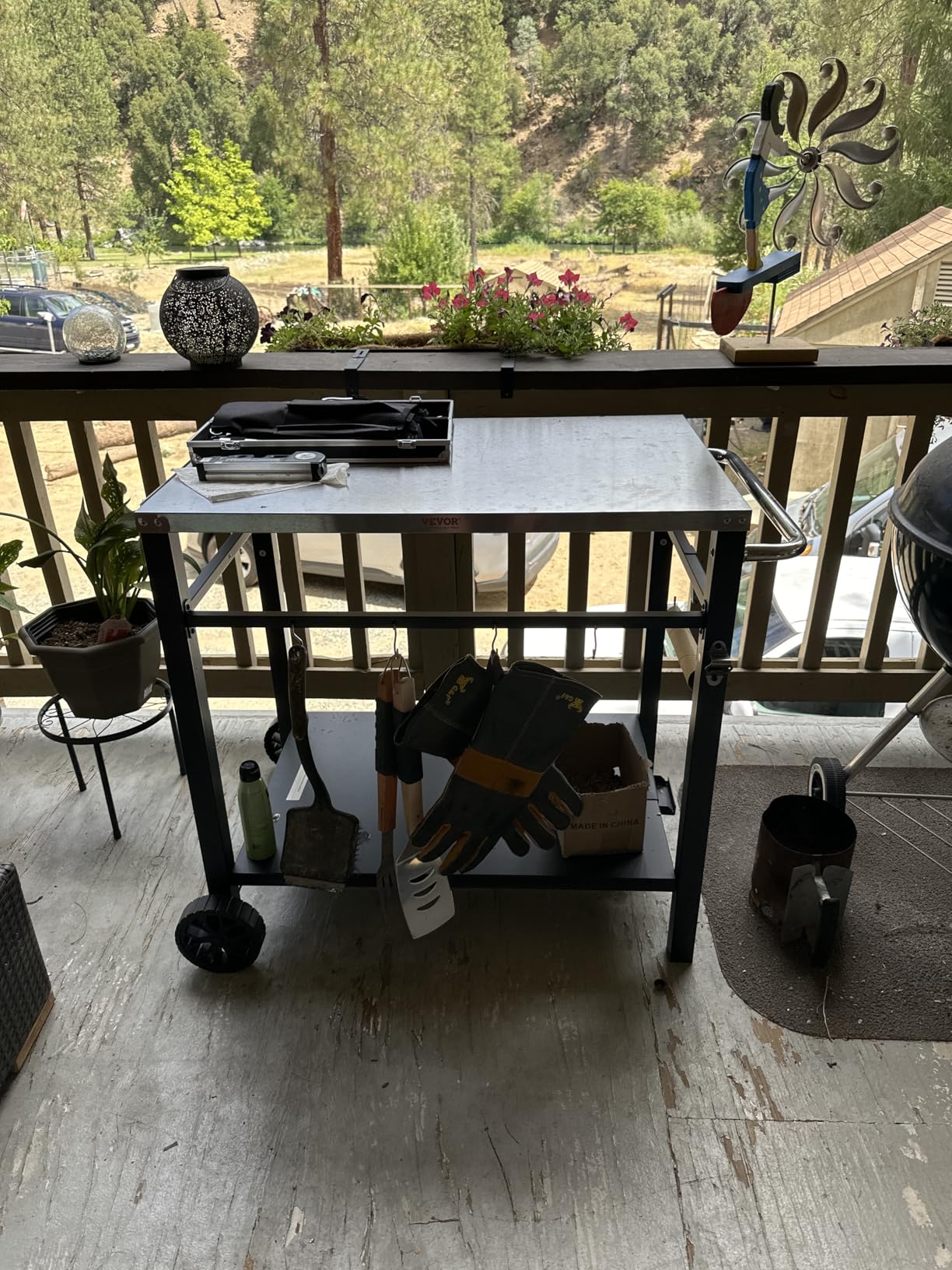 VEVOR Outdoor Grill Dining Cart with Double-Shelf, BBQ Movable Food Prep Table, Multifunctional Stainless Steel Table Top, Portable Modular Carts for Pizza Oven, Worktable with 2 Wheels, Carry Handle customer photo 1