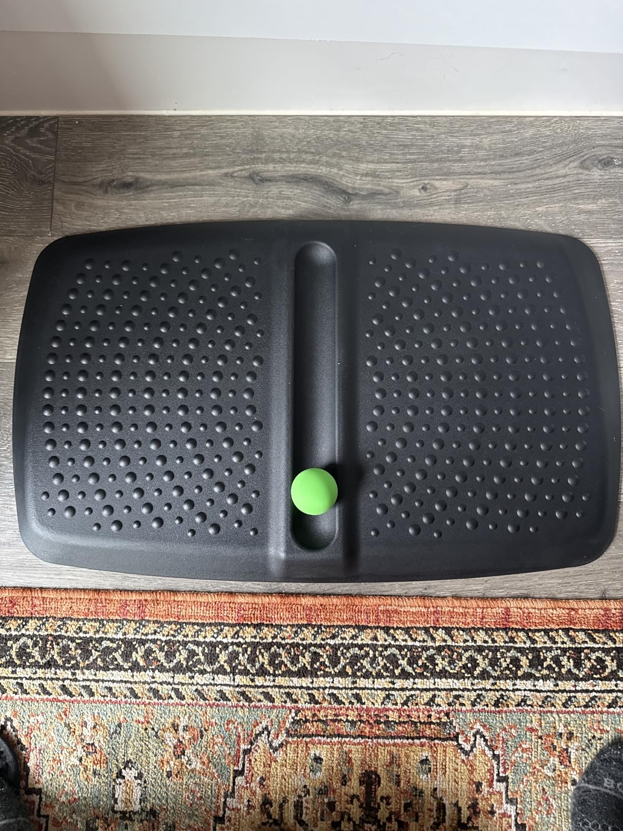 1 inch Thick Anti Fatigue Kitchen Mat Standing Mat with Massage Ball, Non Slip Standing Desk Mat with Massage Point, Multi-Purpose Comfort Floor Mat (Black, 17