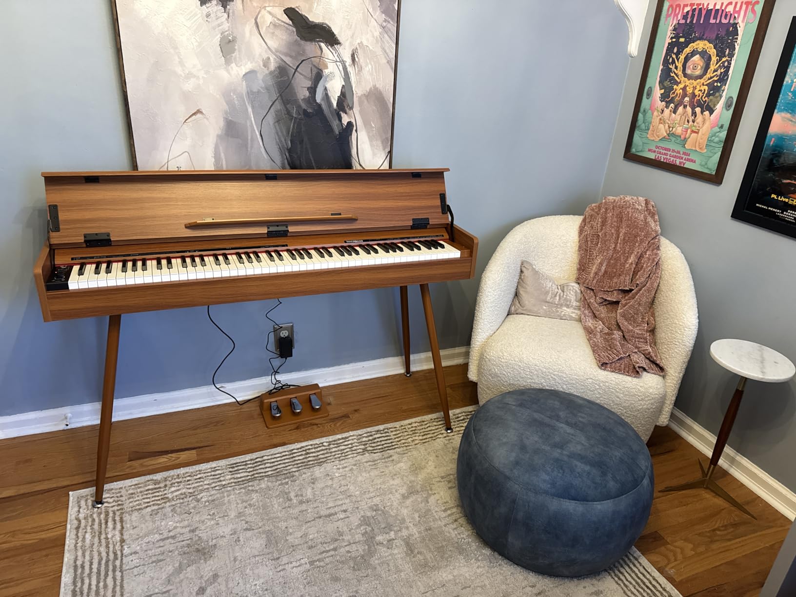 UISCOM 88 Key Weighted Home Digital Piano, Wooden Desk Keyboard, Triple-Pedal | Transforms Between Desk and Vanity, Progressive Hammer-Action Keyboard, Perfect for Beginners with MIDI Functionality, Brown customer photo 2