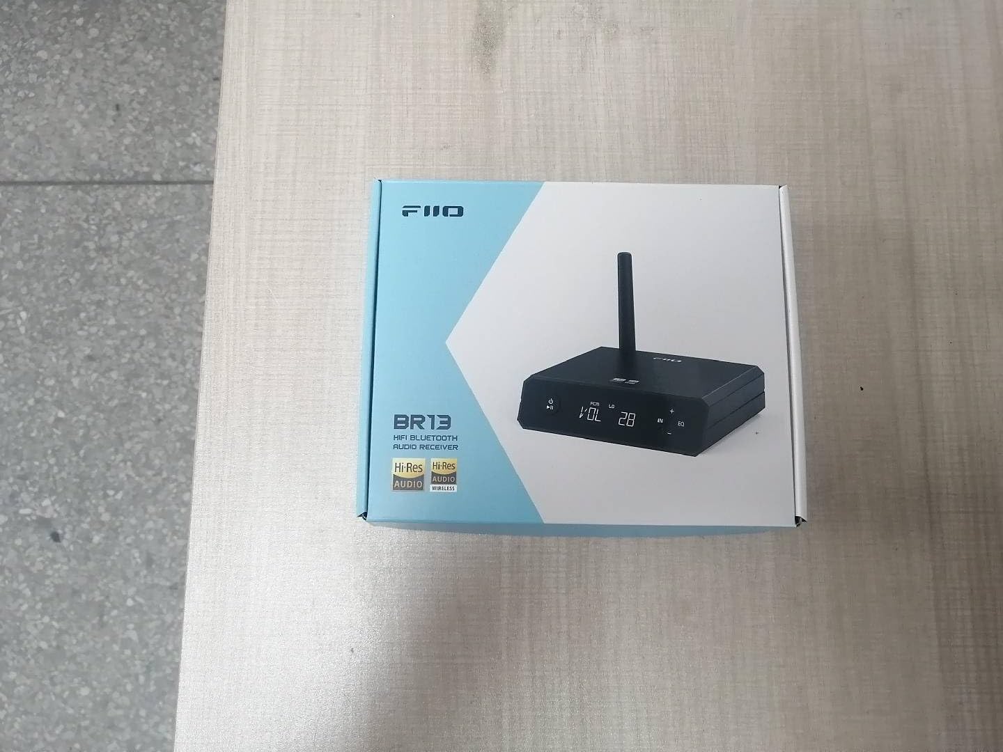 FiiO BR13 HiFi Bluetooth 5.1 Music Receiver Long Range Bluetooth Adapter with USB DAC, LDAC/aptX Low Latency, OLED Display & RCA Optical Coaxial Output for Home Stereo,PC/TV customer photo 1