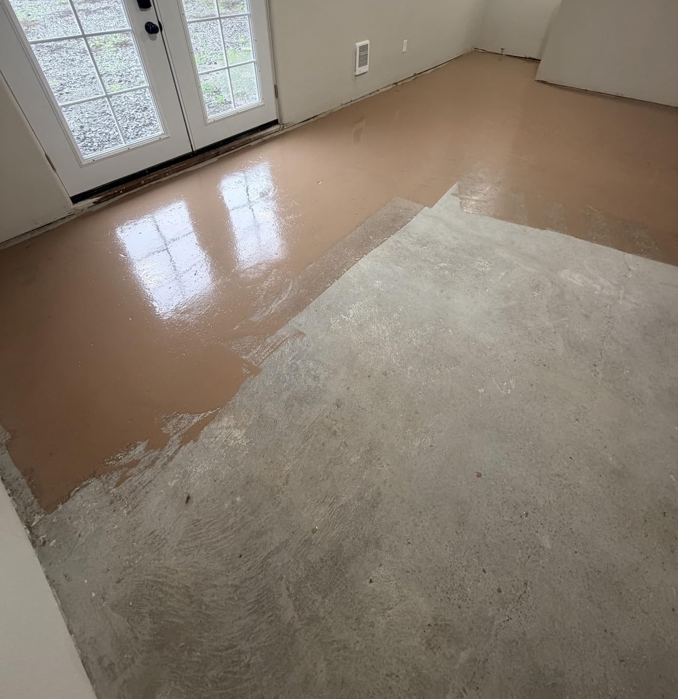 ArmorPoxy Garage Epoxy Floor Kit - 100% Solids - 2 Part Industrial-Grade Coating w/UltraGlaze Topcoat | DIY Slip & Hot Tire Resistant | 900 Sq Ft - Khaki Tan - 32 pc kit customer photo 1