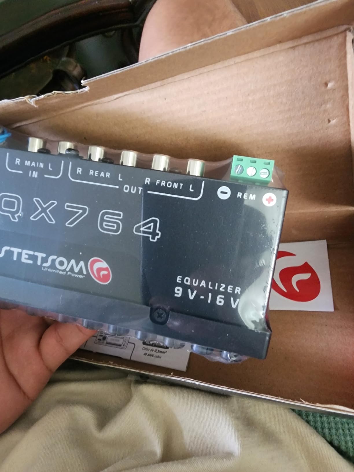 Stetsom EQX764-7 Band Equalizer, Pre-Amp Car Audio Graphic Equalizer with 4 Inputs (RCA & High) 6 Outputs, 10v Line Driver to Avoid Noise and Dedicated Sub Controls (Level & Frequency) customer photo 2