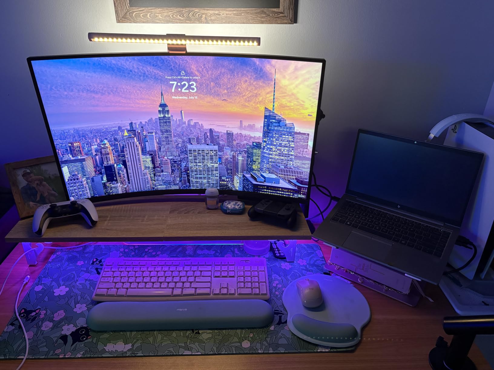 Computer Monitor Light Bar with Remote, Eye-Care Monitor Light Backlight Desk Lamp for Home Office Gaming, Stepless Dimming Brightness and Color Temperature, No Screen Glare, Gray customer photo 1