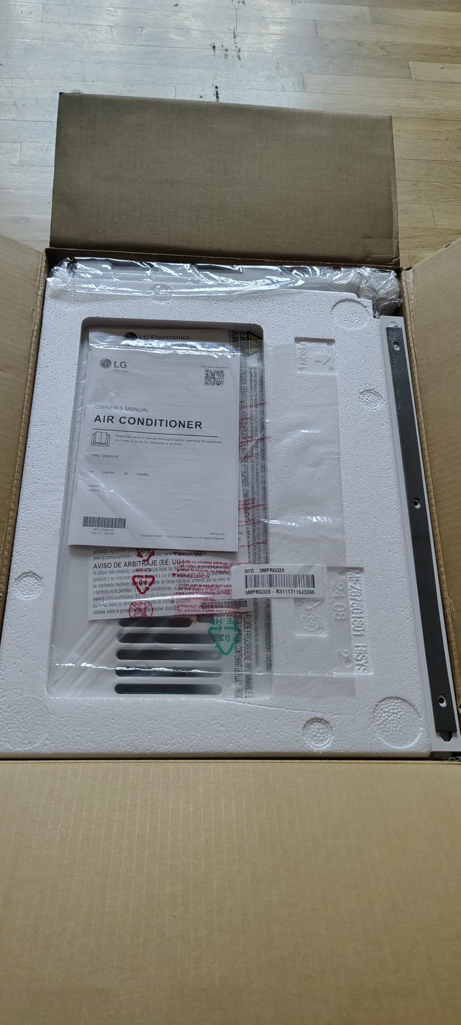 LG 5000 BTU Window Air Conditioner [2024 New] Easy Mechanical Control Ultra-Quiet Compact-size Cools 150 Sq.Ft. for Small Room, Washable Filter AC Unit Easy Installation White LW5024X customer photo 1