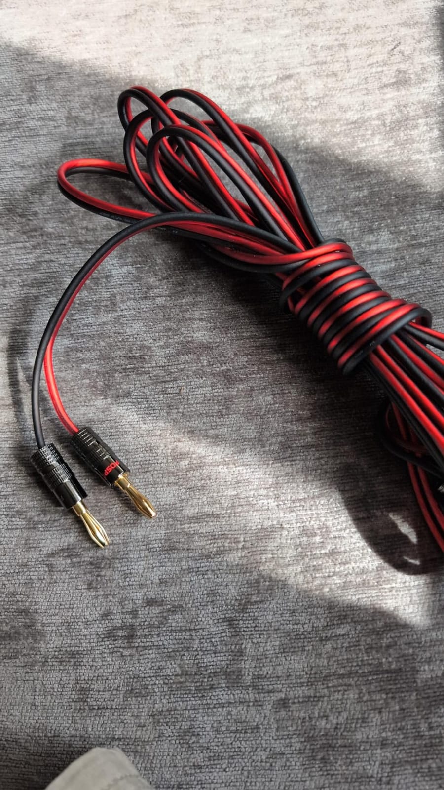 Install Link 16 AWG Gauge Speaker Wire (100 Feet) Car or Home Theater (CCA) | 16/2 Speaker Cable, 2-Conductor, Frosted Red/Black, Easy Strip, Polarity ID, for Car Audio & Home Stereo customer photo 1