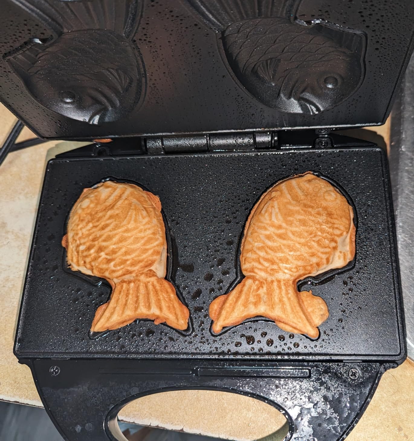 FineMade Belgian Waffle Maker with Removable Plates, Waflera Electrica, Large Waffle Iron, 3 in 1 Panini Grill Press Breakfast Sandwich Maker, Electric Griddle, Grilled Cheese Maker, Breakfast Station customer photo 2