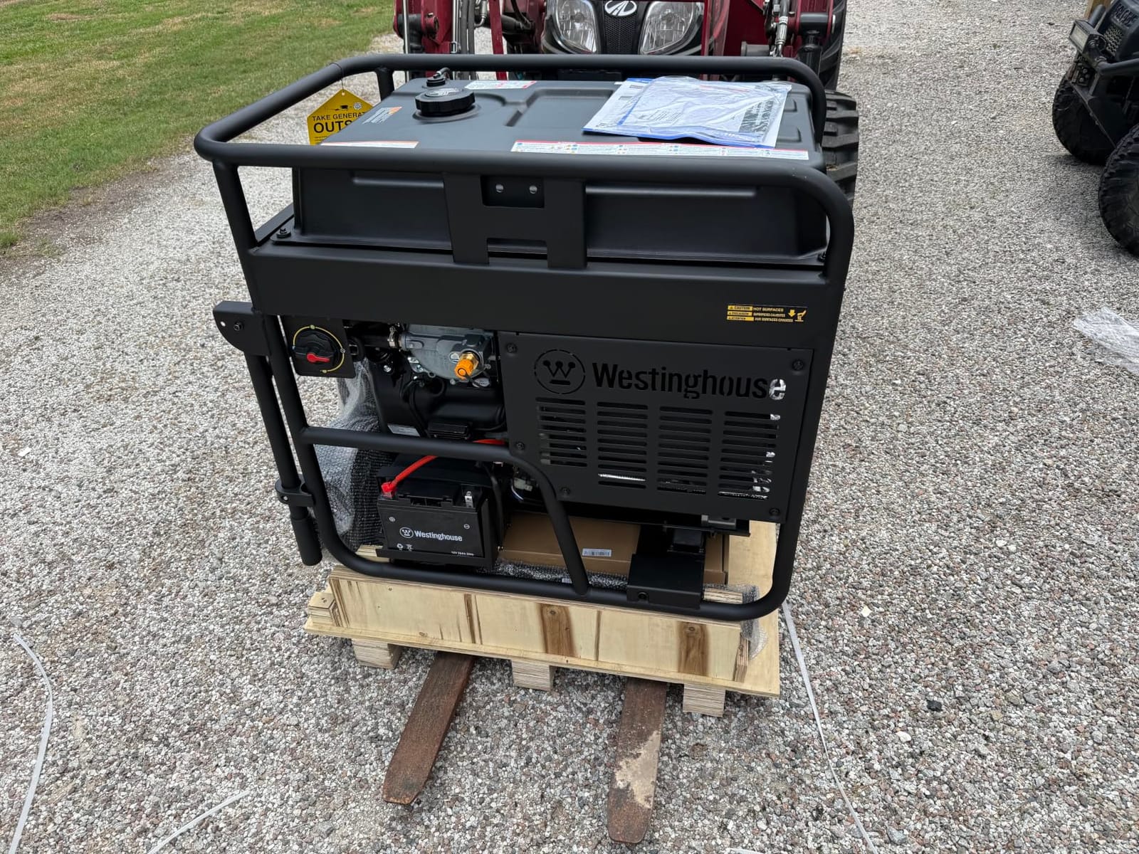 Westinghouse 28000 Peak Watt Tri-Fuel Home Backup Portable Generator, Remote Electric Start, Transfer Switch Ready, Gas, Propane, and Natural Gas Powered customer photo 2