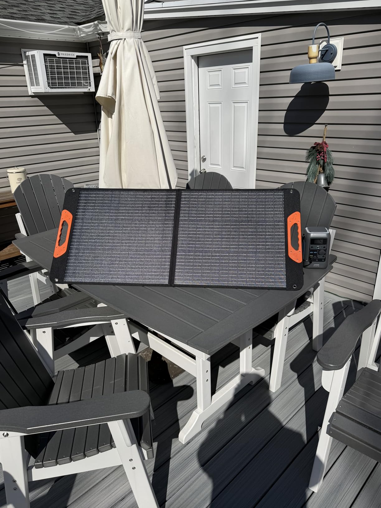 ZOUPW 100W Portable Solar Panel for Power Station, 23.5% Efficiency Mono Foldable Solar Charger for Jackery 300/Ecoflow River/Anker/Bluetti, IP67 Waterproof for Camping RV Off-Grid Emergency Power customer photo 2