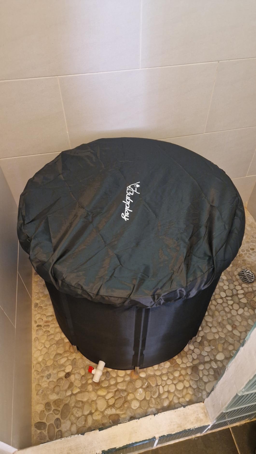Bubplay Ice Bath Cold Plunge Tub with Cover for Indoor Outdoor for Recovery, Cold Water Therapy, Athletes & Adults - 105 Gallons, Black, XL customer photo 2