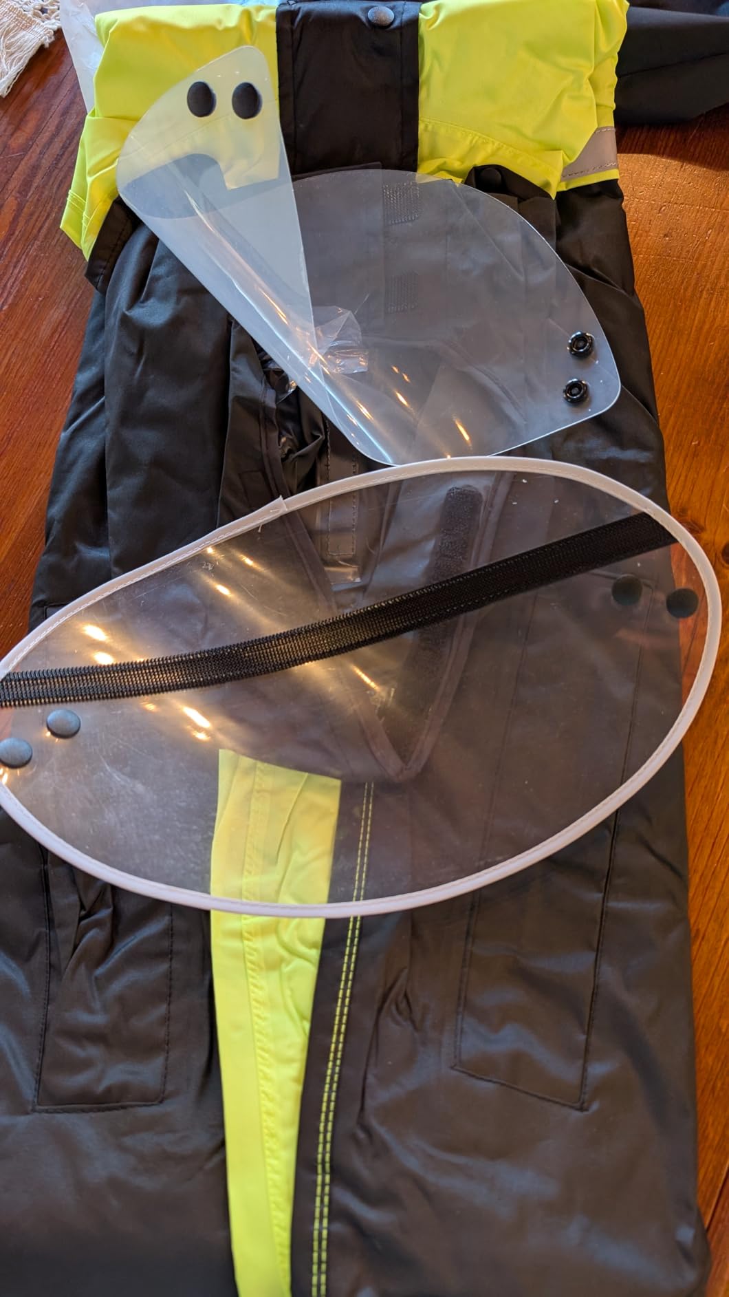 KEMIMOTO Motorcycle Rain Suits for Men with Dual Breathable System | Mesh Liner & 2 Back Airflows, Waterproof Level: 15,000 MM, Lightweight, Portable, Abrasion-resistant customer photo 1