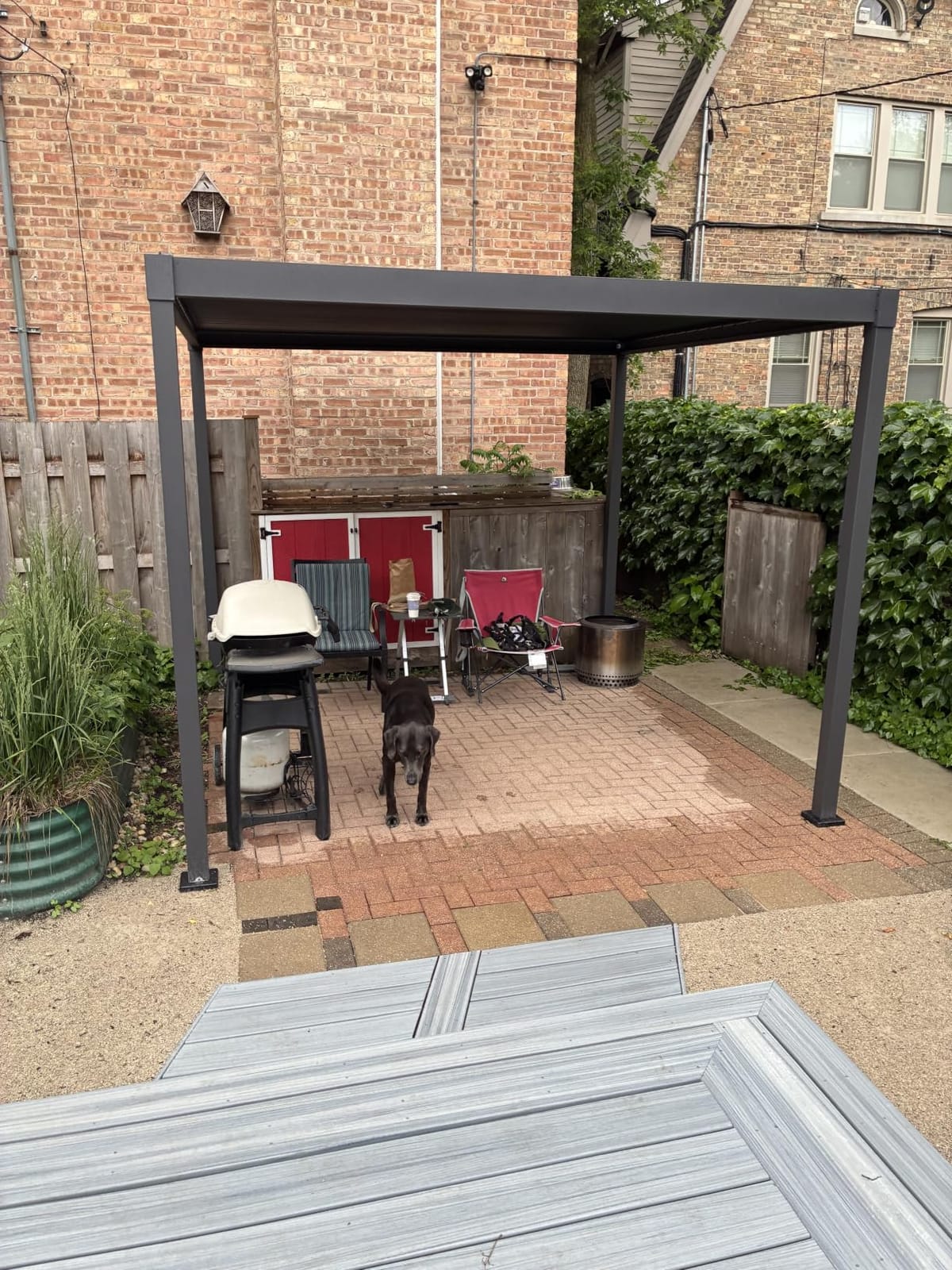 MIRADOR 80S Louvered Pergola 10' x 20', Modern Style with Adjustable Louvers and Integrated Drainage System for Deck Garden Yard, Easy Installation, Plus Size, Charcoal customer photo 1