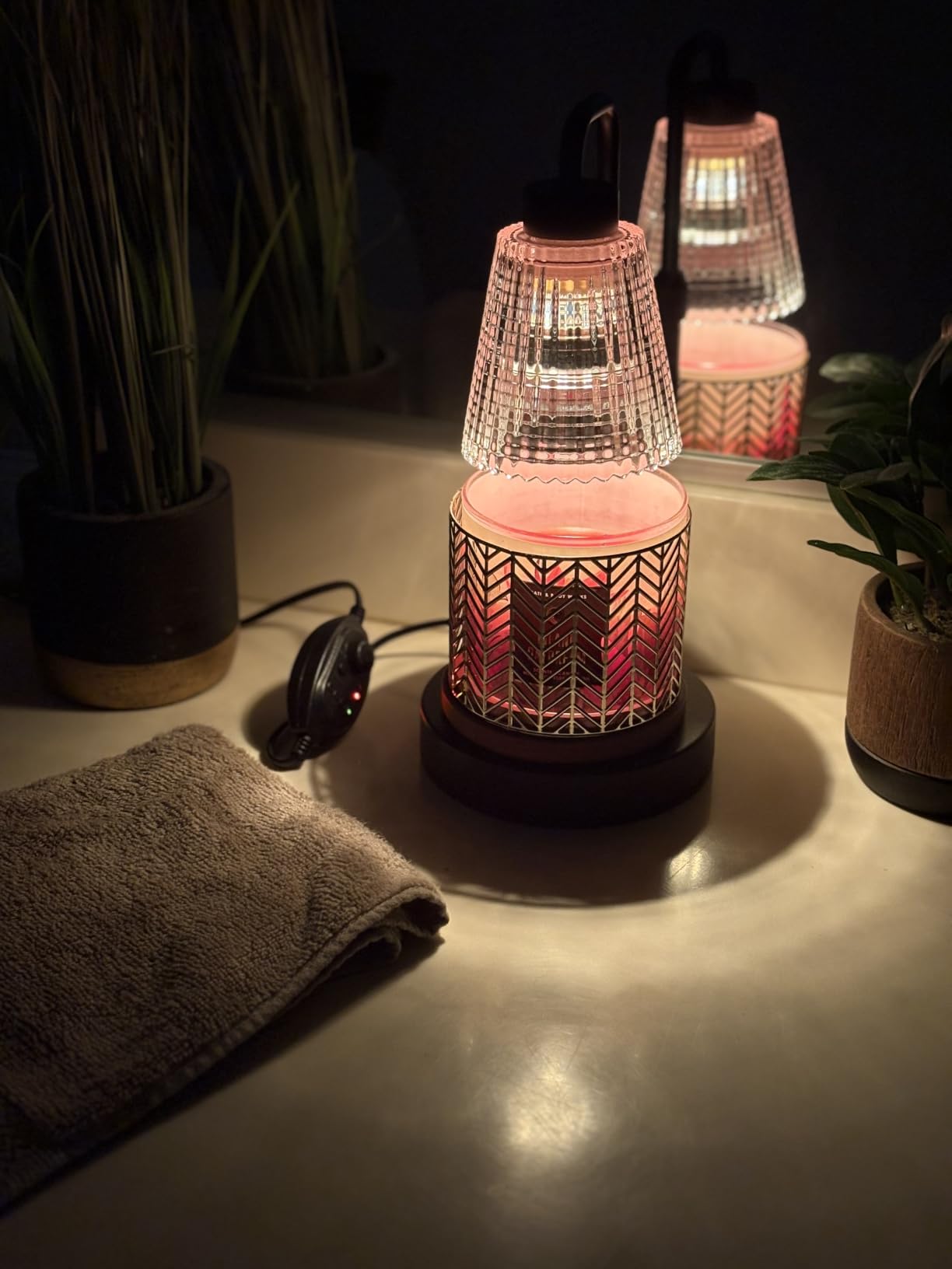 GODONLIF Candle Warmer Lamp with Timer, Birthday Gifts for Women Home Decor | 24h Cycle Timer Dimmable Wax Melt Warmer with 2 Bulbs, Fall Decor for Home Living Room Halloween Decorations Gifts for Mom customer photo 2