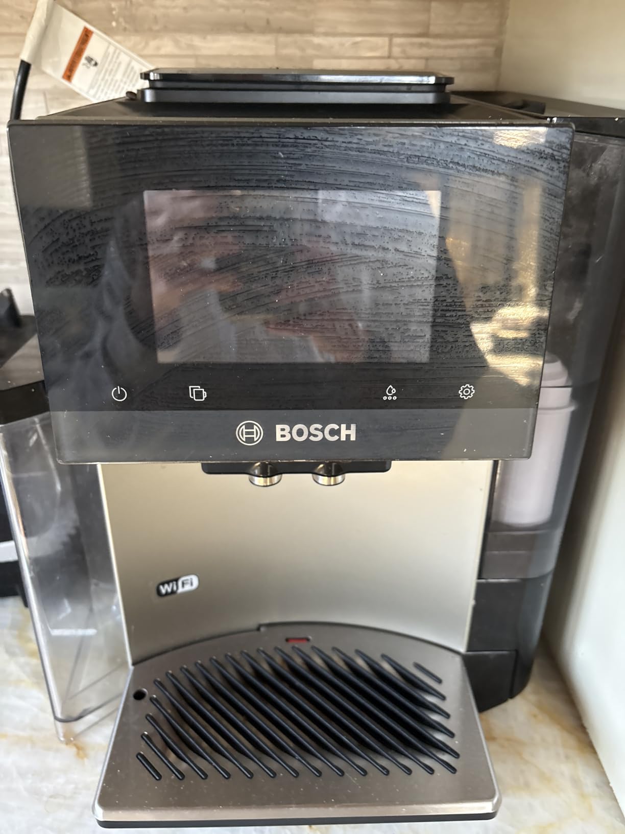 Bosch 800 Series Fully Automatic Coffee, Espresso Machine - Silver | Double Cup, Touchscreen, Large Bean Capacity, 36 Drinks, Cold Brew, Save up to 30 Profiles - Integrated Milk Container customer photo 2