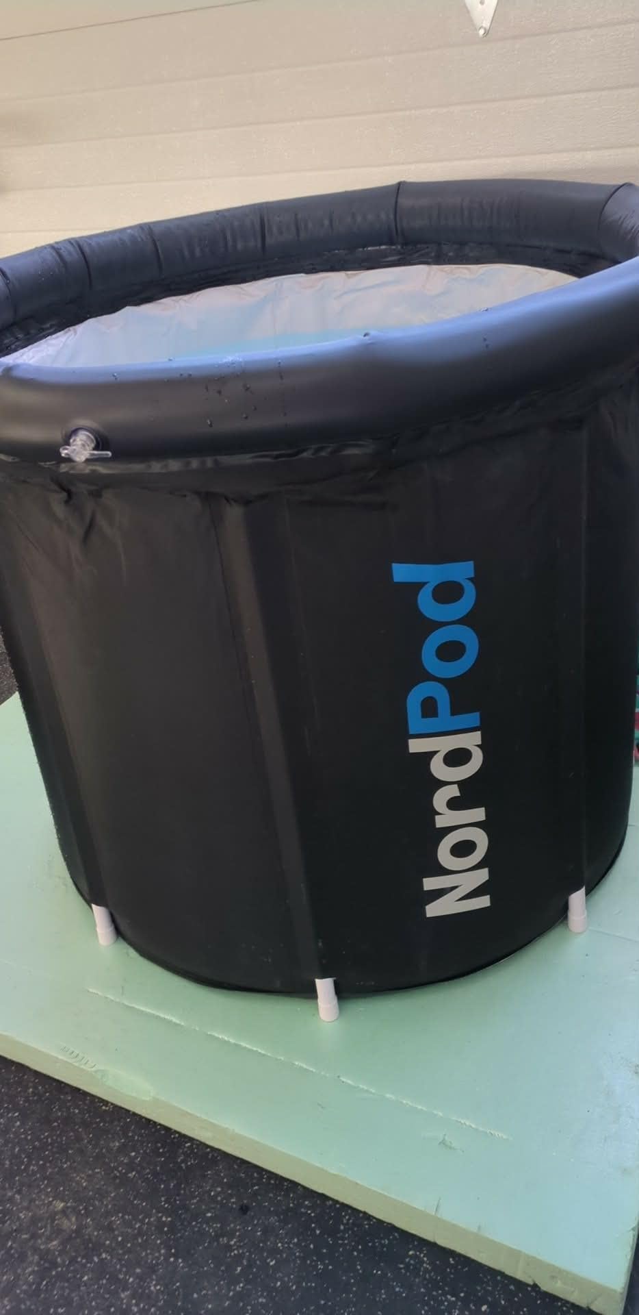 Lifepro NordPod Ice Bath Tub Portable Cold Plunge Water Therapy Pool - Thermal insulated indoor or outdoor recovery tub for athletes includes an all-weather lid, 8 legs, pump, and storage bag customer photo 2