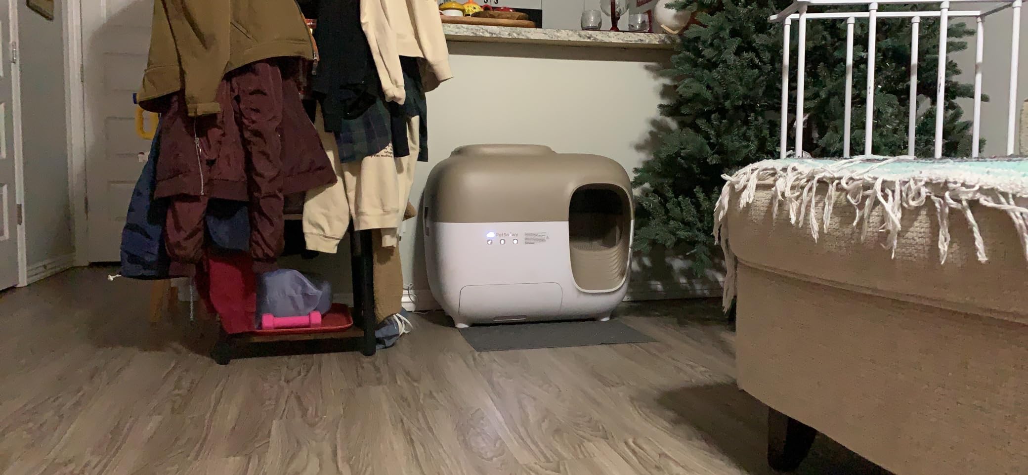 PetSnowy Self-Cleaning Automatic Cat Litter Box with Odor Control TiO2 System, Robot Litter Box with Auto-Packing, App Control, Large Cats & Multiple Cats (2026 Premium Version) customer photo 1