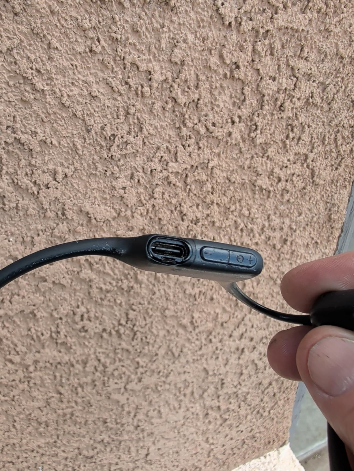 SHOKZ OpenRun Bone Conduction Bluetooth Headphones, Black, USB-C Charging | Bundle with Sweat Headband; Open ear comfort; Lightweight & Secure fit; IP67 water resistance; 8H battery; Running/Cycling customer photo 2
