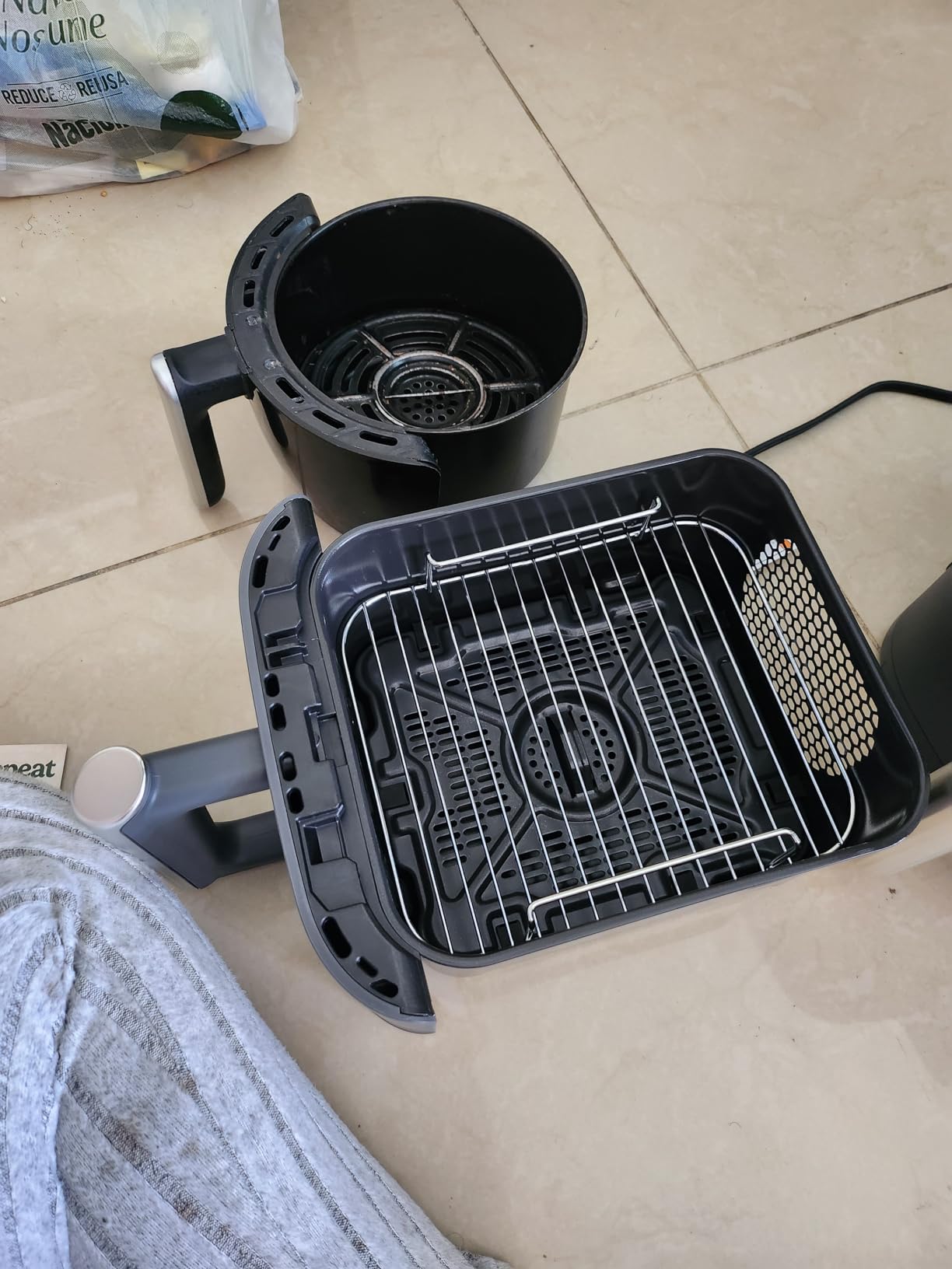 Ninja Air Fryer DoubleStack XL, 10 Qt, 6-in-1, Deep Grey, SL401 | Air fry, broil, roast, bake, reheat, dehydrate, Cooks 4 foods at once, Fits 5 lb chicken customer photo 2