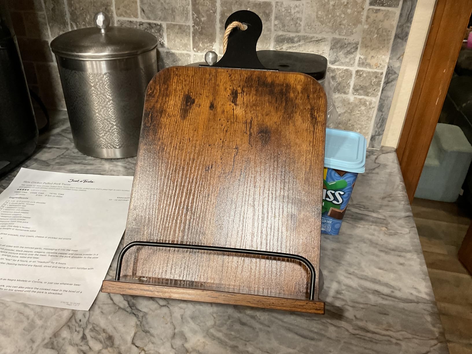 KLM Kitchen Cookbook Stand - Recipe Book Holder for Cooking, Organising and Storage - Perfect Home Shelf Decor and Wedding Retirement Gift for Woman (Brown) customer photo 2
