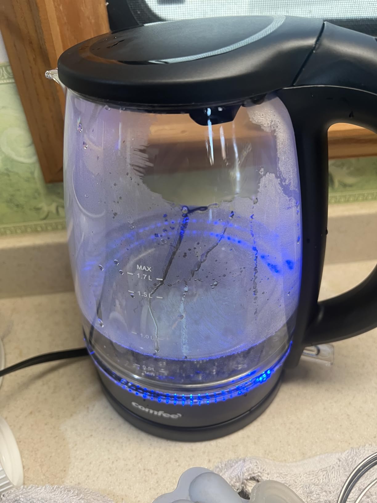 COMFEE' Glass Electric Kettle, 1.7L Fast Boil with LED Indicator customer photo 1