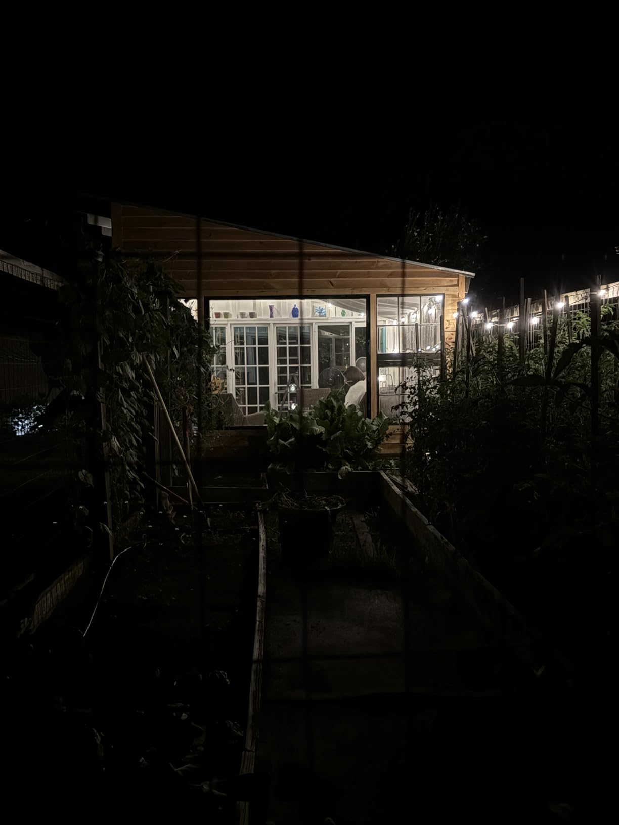 Svater 300 FT Outdoor String Lights for Outside Patio 156 Bulbs Waterproof | Commercial Grade Hanging Globe Lighting, Shatterproof G40 LED Bulbs, For Bistro Cafe Market Backyard Warm White (3*100) customer photo 2