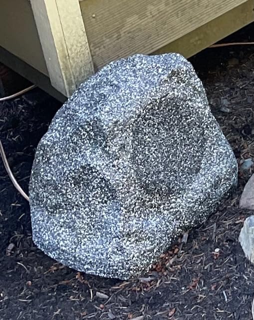 STUDIOFINIX Outdoor Rock Speakers Waterproof, 400 Watt 6.5 Inch Superior Timbre IPX7 Weatherproof,Design for Garden,Patio,Pool,Deck,BBQ (Pair) customer photo 1