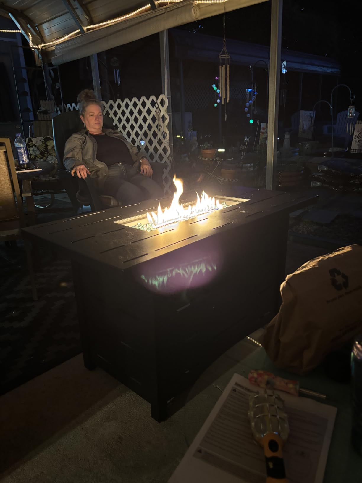 Walsunny 43 inch Outdoor Propane Fire Pit 50,000 BTU Gas Fire Pit Table with Lid, Waterproof Cover, Rectangle Gas Firepit Table for Garden/Patio, CSA Certification customer photo 1