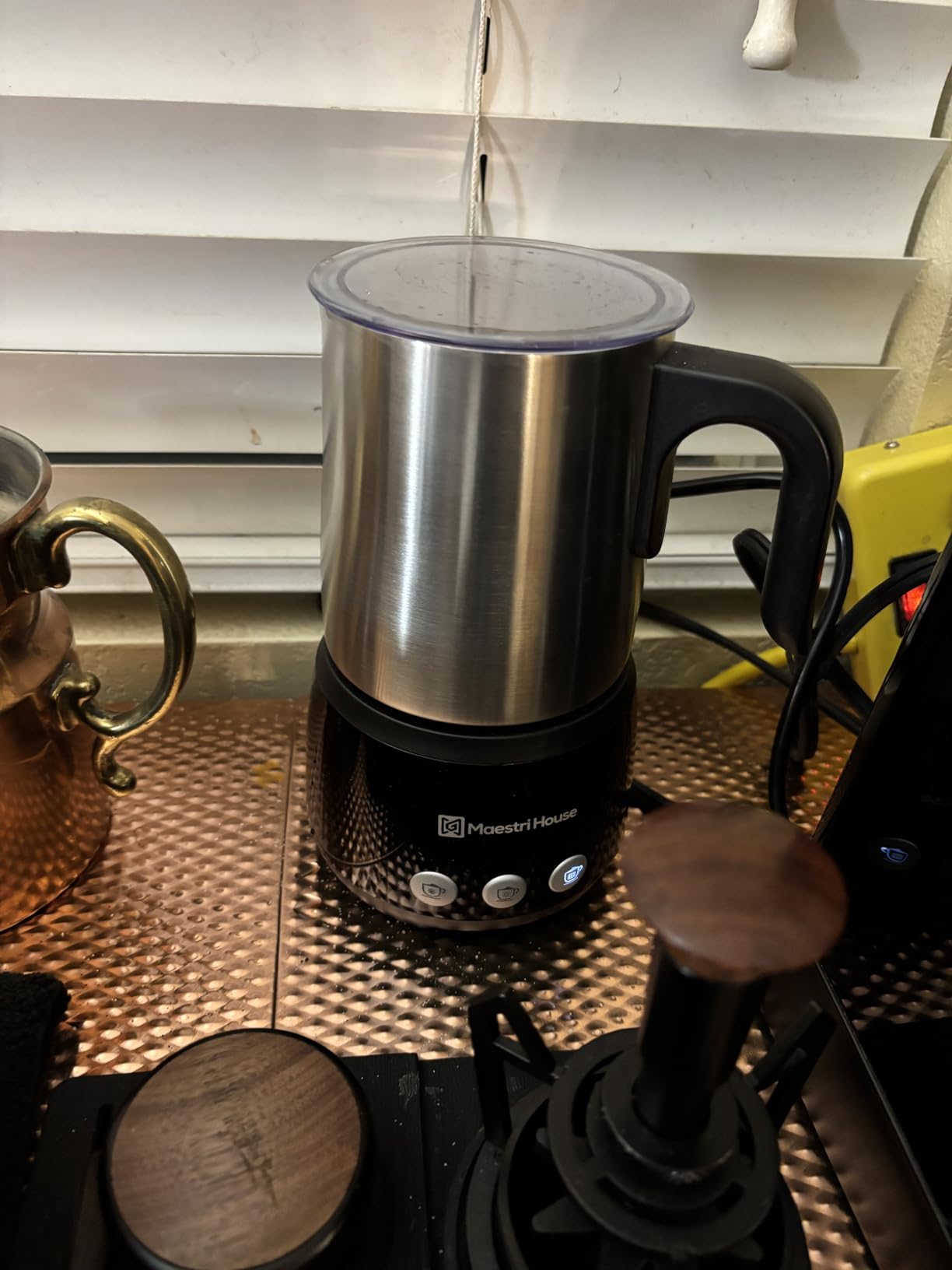Maestri House 16.9OZ DualFro 400 Electric Milk Steamer and Frother customer photo 1