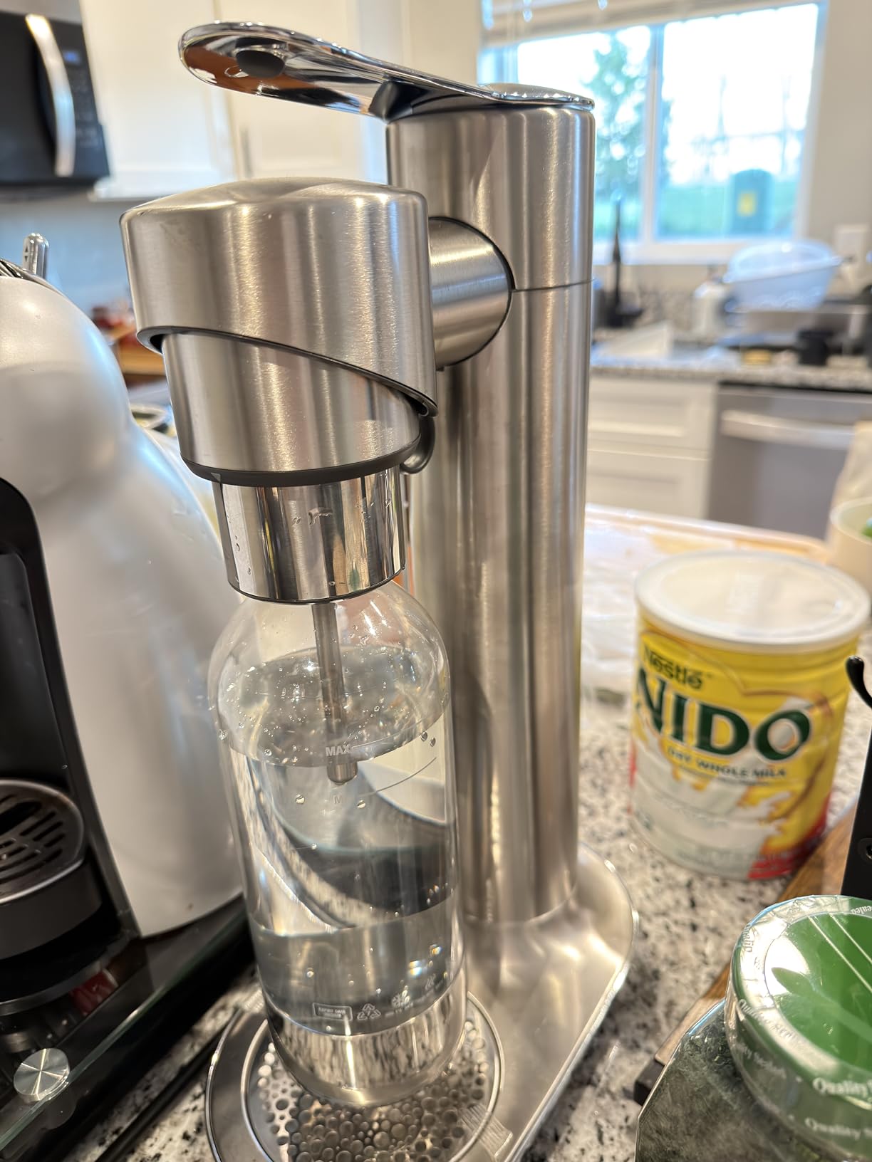 Breville InFizz Fusion Sparkling Drink Carbonator, Brushed Stainless Steel | CO2 cylinder not included | BCA800BSS | Fizz water, juice, tea, and cocktails and re-fizz soda, then store in 1L bottle customer photo 1