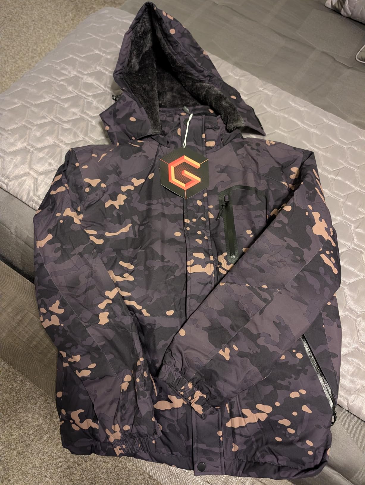 Graphene Heated Jacket for Men Fur Lined with Large Capacity Battery Pack customer photo 2