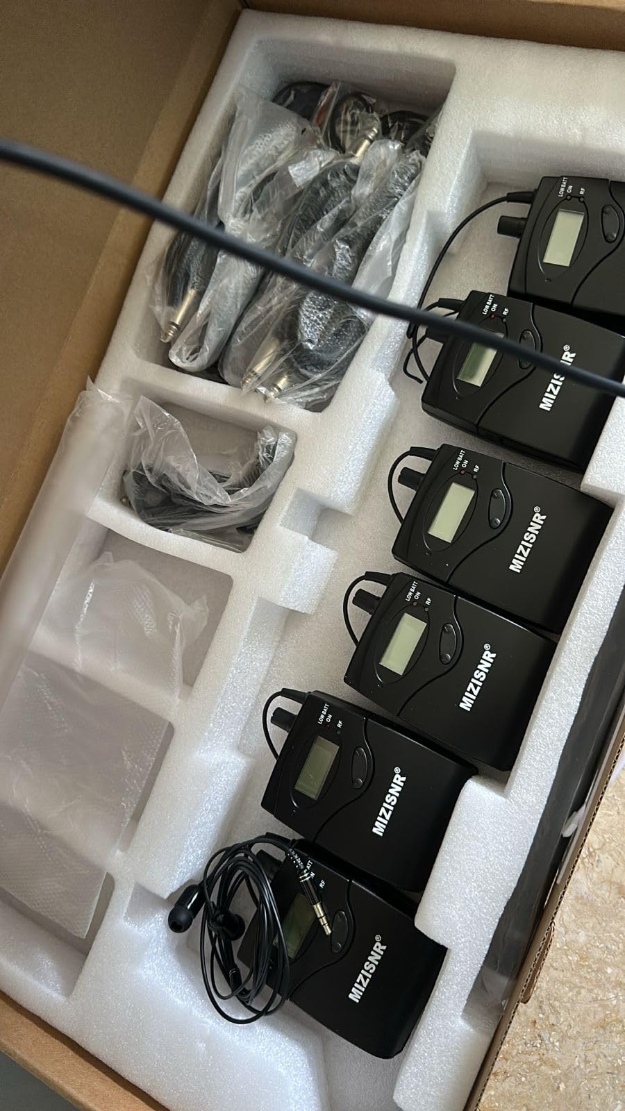 Wireless in Ear Monitor System, 2 Channel 8 Bodypacks Pro Mono IEM System for Musicians, Metal Rack Mount Monitor w/ 2x40 UHF Frequencies, 330ft Range for Band, Stage or Studio (IME-8000) customer photo 2