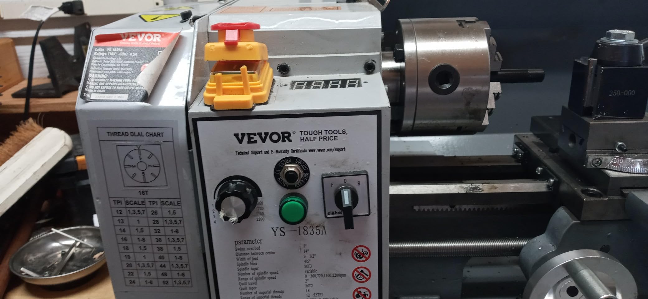 VEVOR Metal Lathe, 8.3'' x 29.5'' Benchtop Metal Lathe 0-2500 RPM Continuously Variable Speed 750W Brushless Motor Metal Gears with LCD Display Metal Lathe Machine customer photo 1