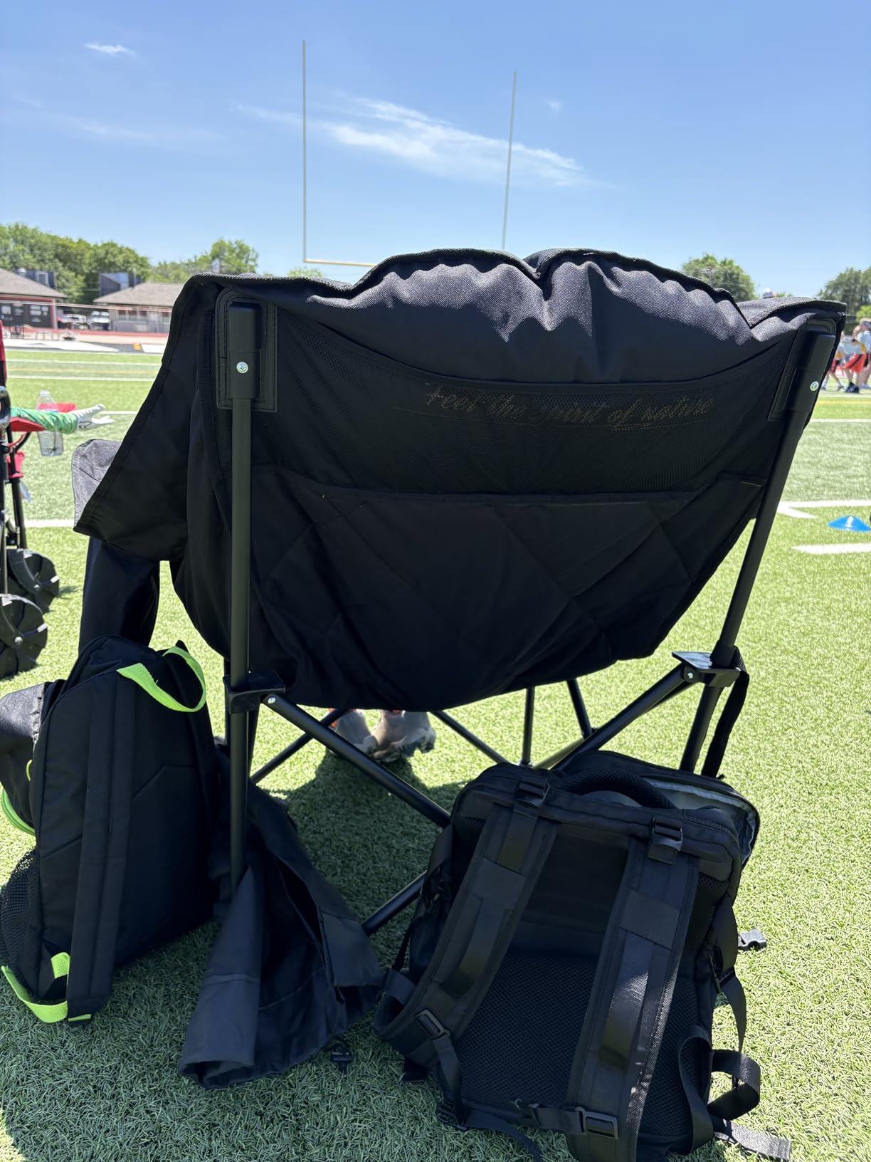 Overmont Oversized XL Camping Chair for Adults 500 lb Support | Padded Seating and A Cooler Bag for Camping Sports Garden Beach Fishing Lawn Outdoor Relaxation with Side Pocket&Cup Holder customer photo 2
