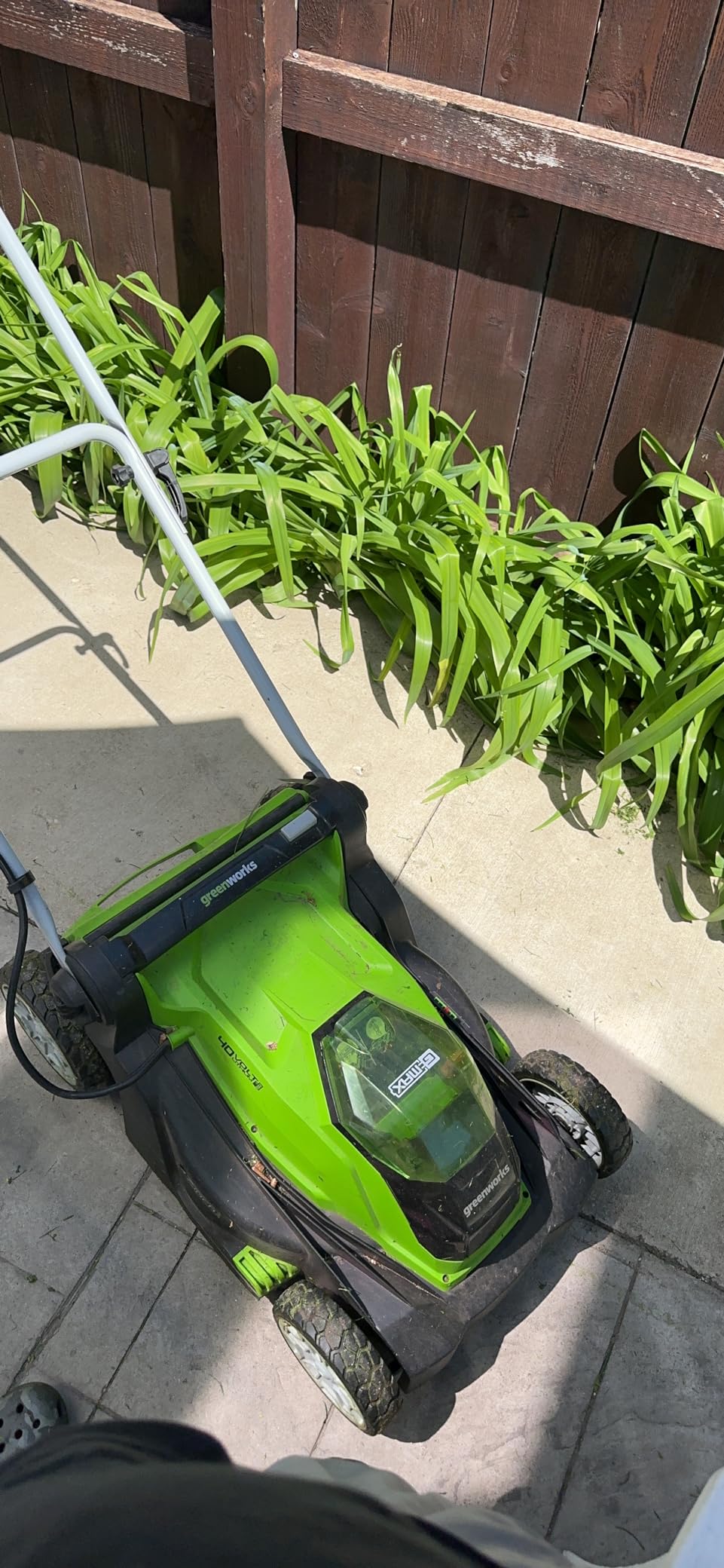Greenworks 40V 17