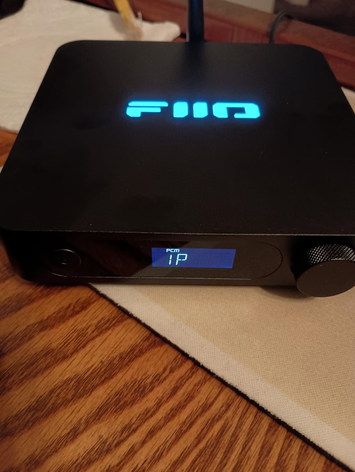 FiiO SR11 AirPlay Audio Streamer Receiver, WiFi Multiroom Streamer, Stream Hi-Res Audio from Spotify, Amazon Music, Tidal (Black) customer photo 1