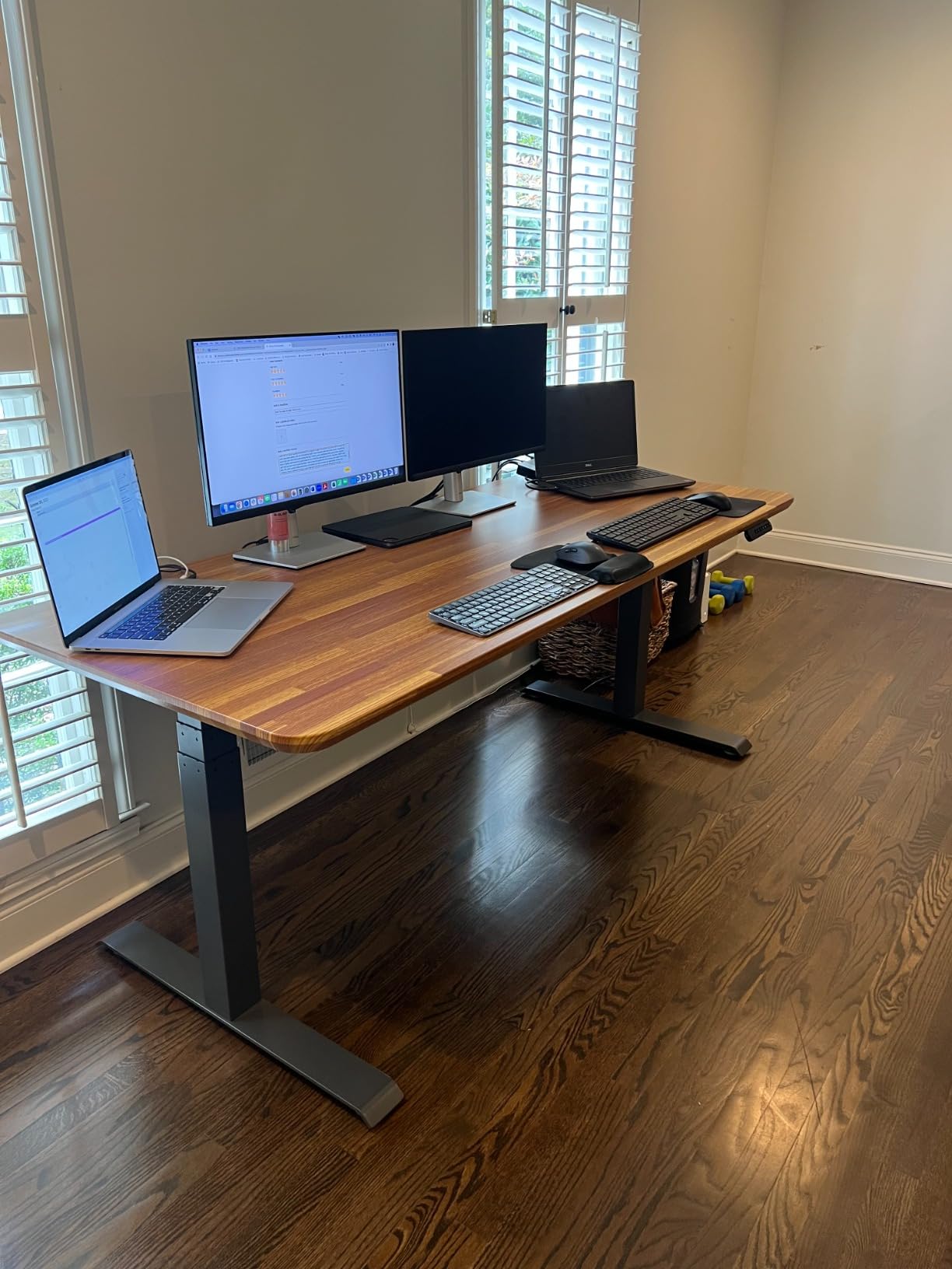 Vari Classic Electric Standing Desk - 72x30 - Walnut/Slate customer photo 1
