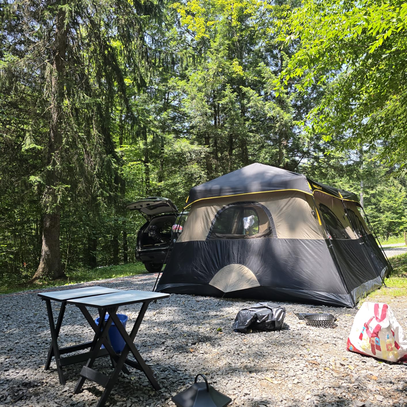 FanttikOutdoor Instant Cabin Tent 6/8/10/12 Person Camping Tent Setup in 60 Seconds with Rainfly & Windproof Portable with Carry Bag for Family Camping & Hiking, Upgraded Ventilation, Khaki customer photo 1
