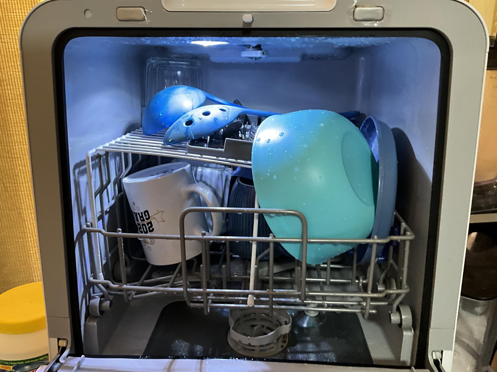 Midea MDC17P2DWW Countertop Dishwasher Portable with 6L(1.59G) Built-in Water Tank, 5+2 Programs, Auto Door Open, Dual Drying System, Energy-Saving and Odor Removal, for Apartments, Dorms& RVs, White customer photo 2