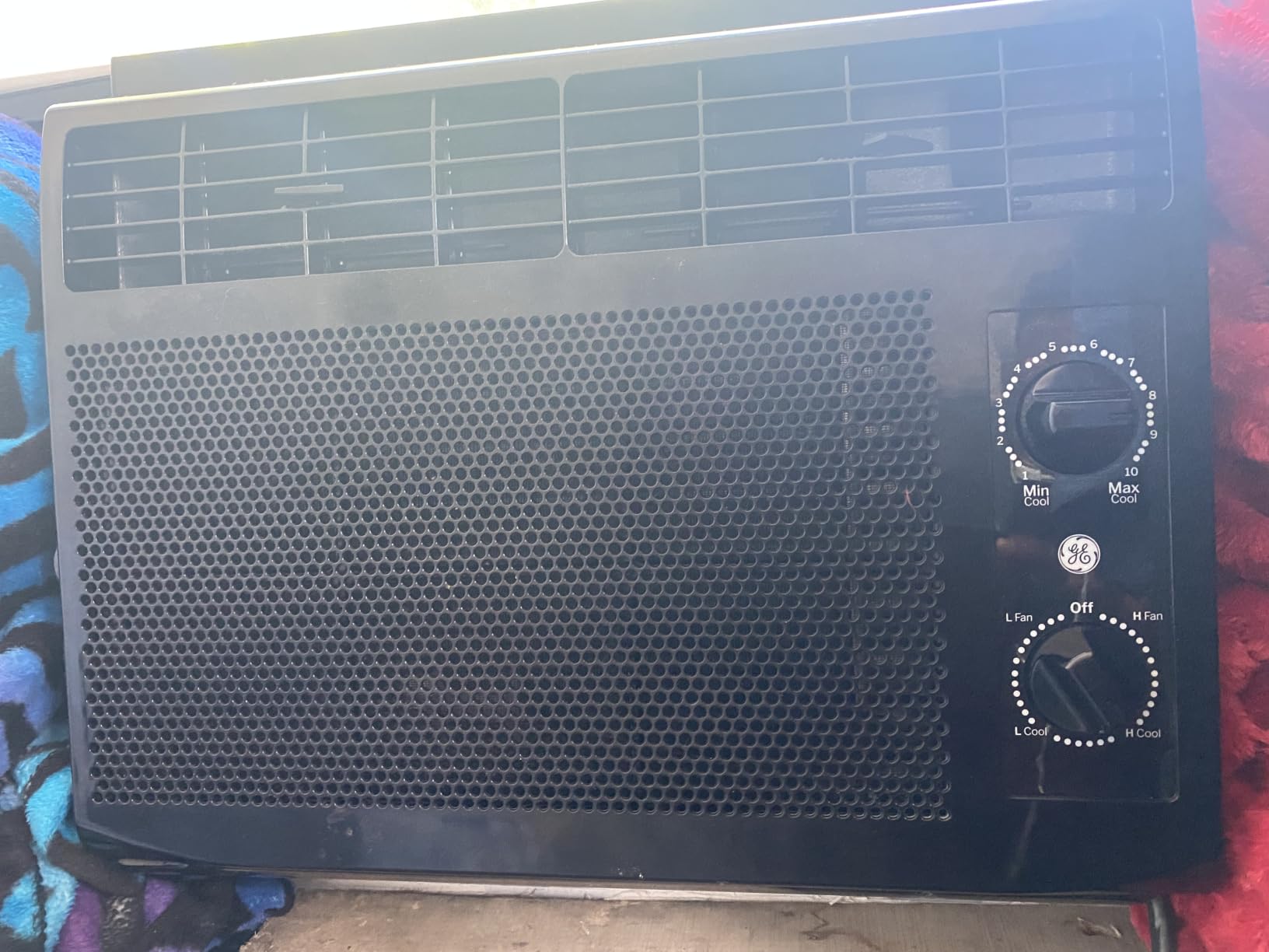 GE Window Air Conditioner 5,000 BTU AC Unit for Small Spaces up to 150 sq ft with Manual Controls & 2 Cooling Modes, Easy Install Kit, White customer photo 2