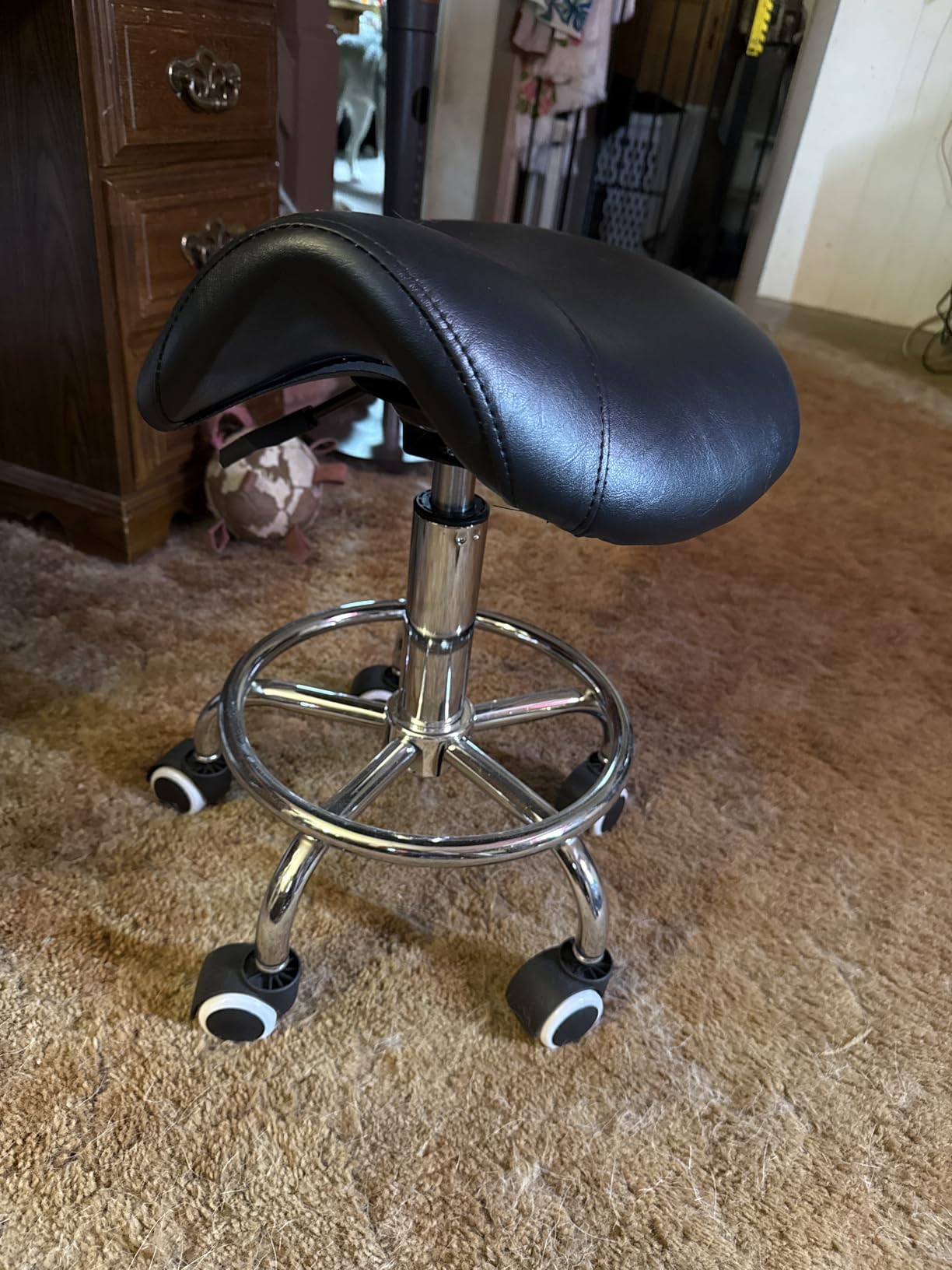YEEZEE Saddle Stool Ergonomic, Saddle Chair with Wheels, Dark Black | Comfortable Wide Thick Saddle Seat Padding, 360 Swivel, Adjustable Height, Ring Pedal Design, for Medical Massage Salon Spa customer photo 1