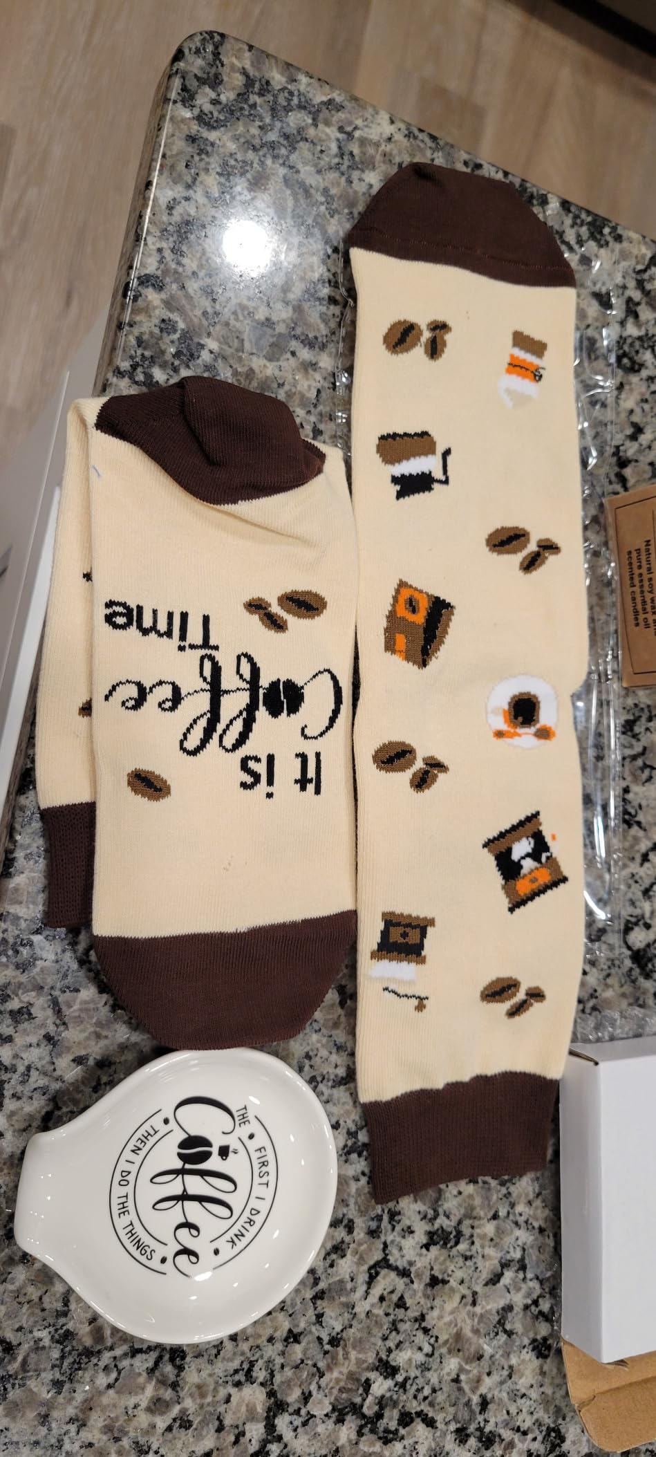 iAOVUEBY Coffee Gifts, 6PCS Coffee Gift Basket, Coffee Lover Gift Set Includes Coffee Mug Spoon Rest Holder Coffee Socks Keychain, Birthday Christmas Gift for Women Men Coffee Lover Friends customer photo 1