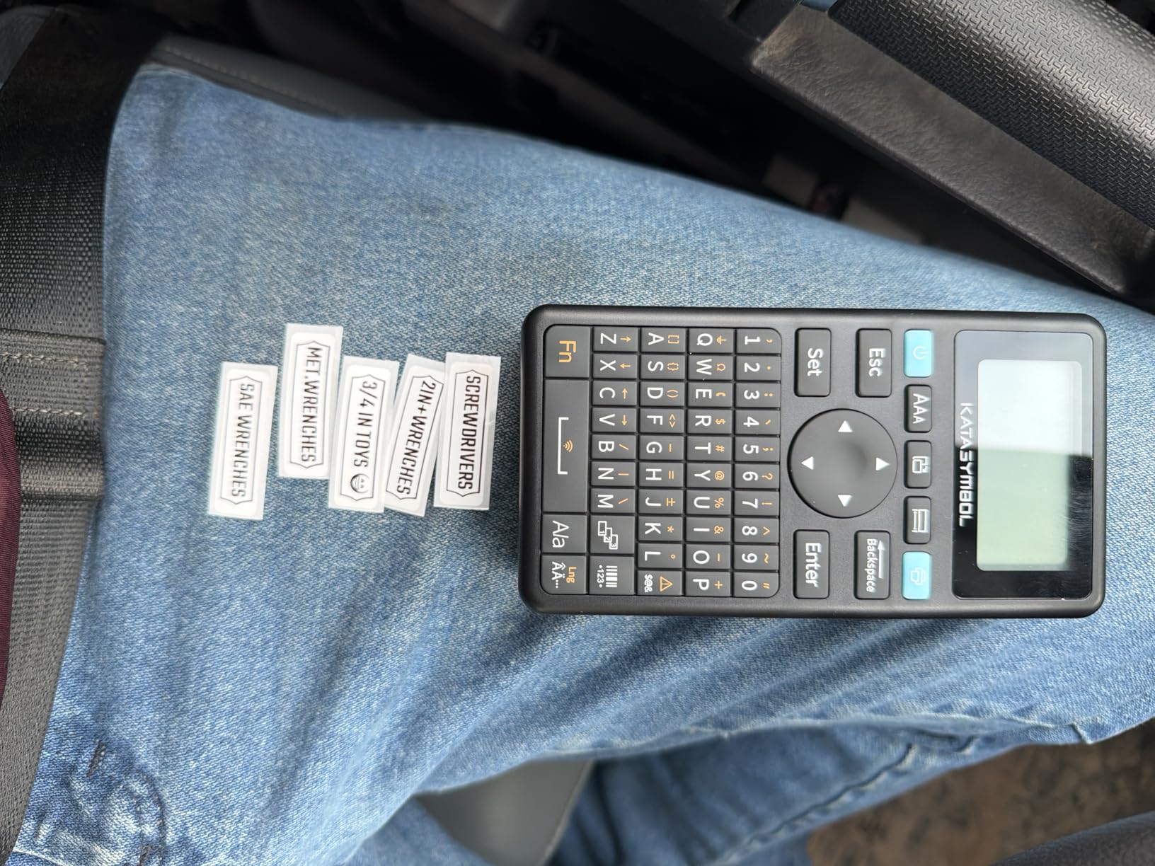 SUPVAN E11 Keyboard & Bluetooth Label Maker Machine with 4 Tapes customer photo 2