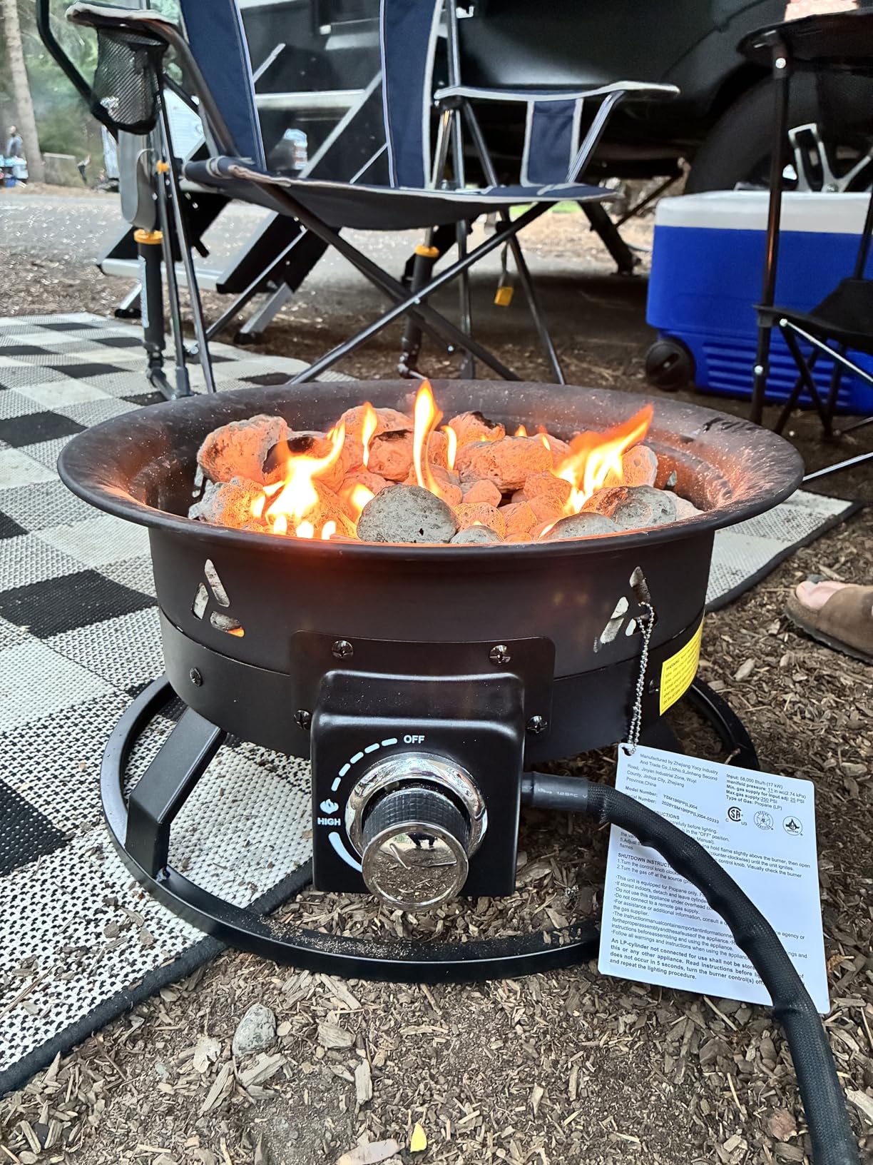 VEVOR Propane Fire Pit, 19-Inch Diameter Outdoor Portable Gas Fire Pit with Cover & Lava Rocks, Adjustable Flame Height Camping Firepit for Heating, Lighting, Gathering, 58,000 BTU, Black customer photo 1