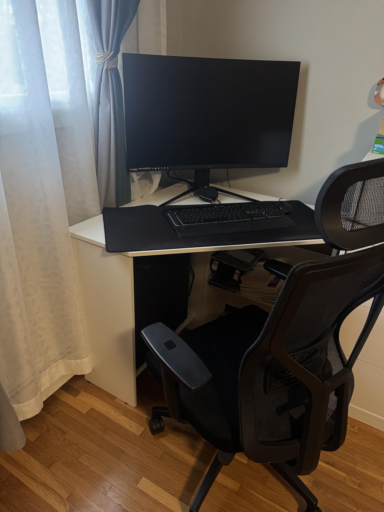 Moccha Corner Desk, Space-Saving Computer Desk for Small Spaces, Vanity Desk with Storage Shelves & 2 Cable Holes, for Home Office, Living Room, Bedroom (White) customer photo 2