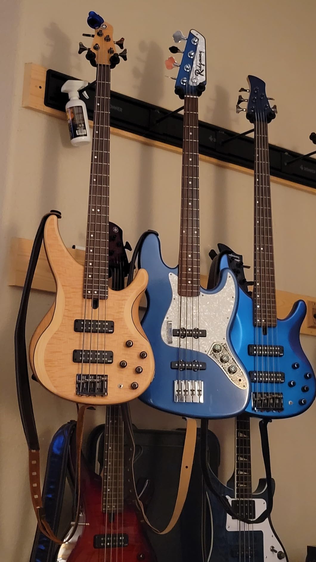 Yamaha TRBX604 4-String Flamed Maple Bass Guitar, Indigo Blue customer photo 1