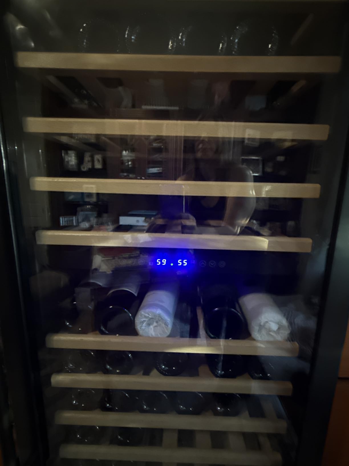 ORYMUSE 200 Bottle Upgrade Wine Cooler Refrigerator - 24 Inch Large Capacity Wine Fridge Built-In Freestanding, with Quiet Compressor, Professional Temperature Control & Wine Cellar - Black customer photo 2