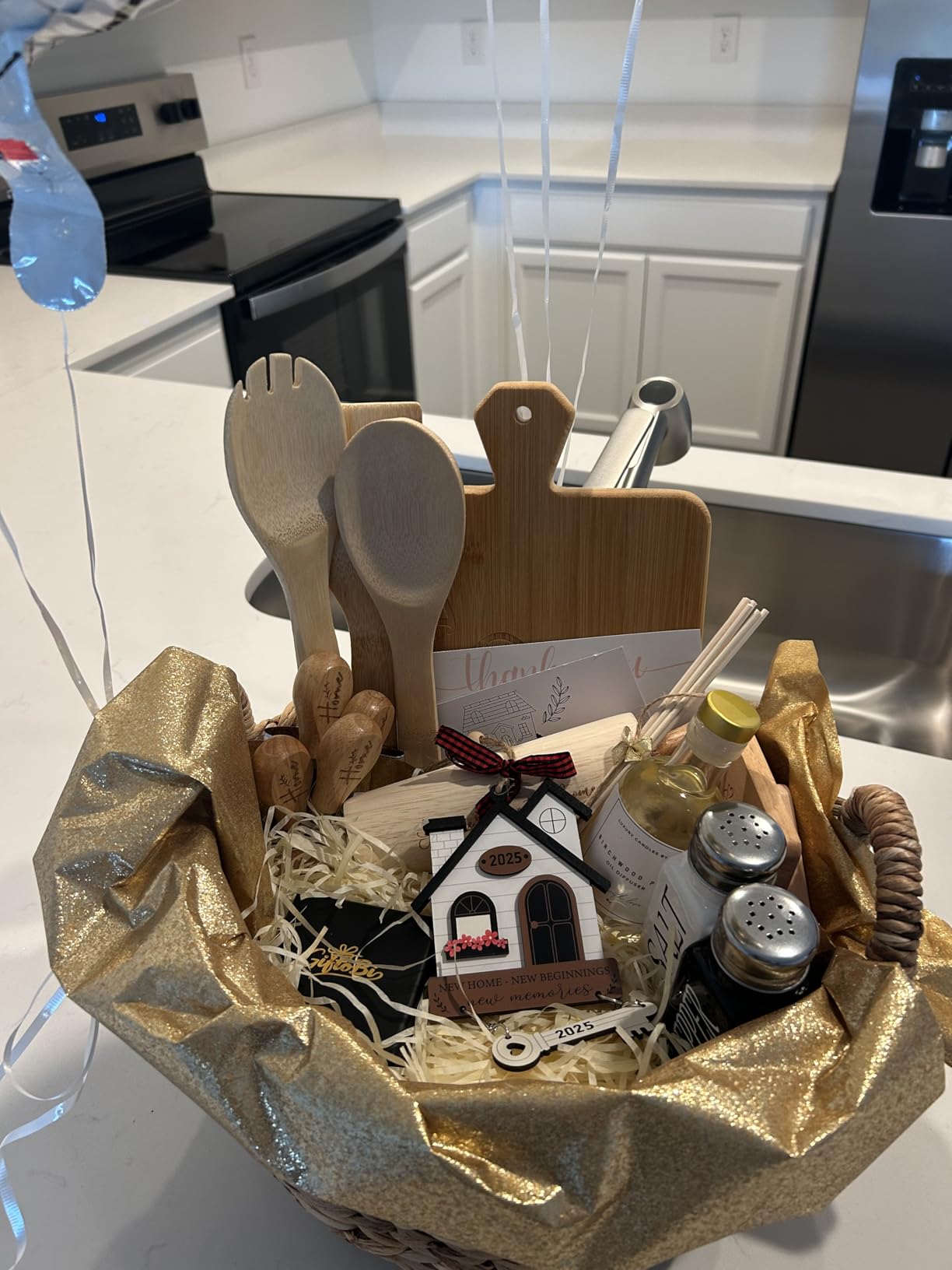 House Warming Gifts New Home Ornament 2026 - New House Owners Gift Ideas | Housewarming Gifts for New House - Housewarming Gift Presents for Women, Couple - New House New Beginning - Wooden Ornament customer photo 2