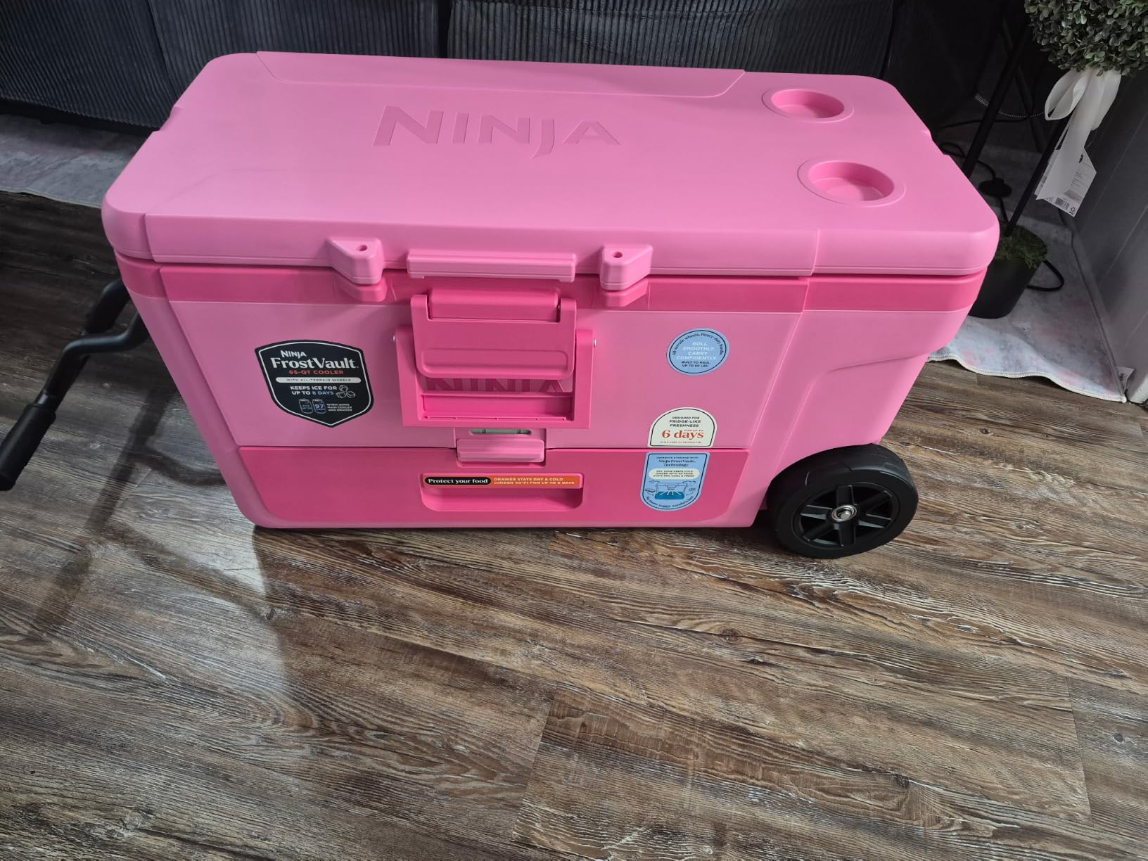 Ninja FrostVault 45qt Cooler with Wheels customer photo 1