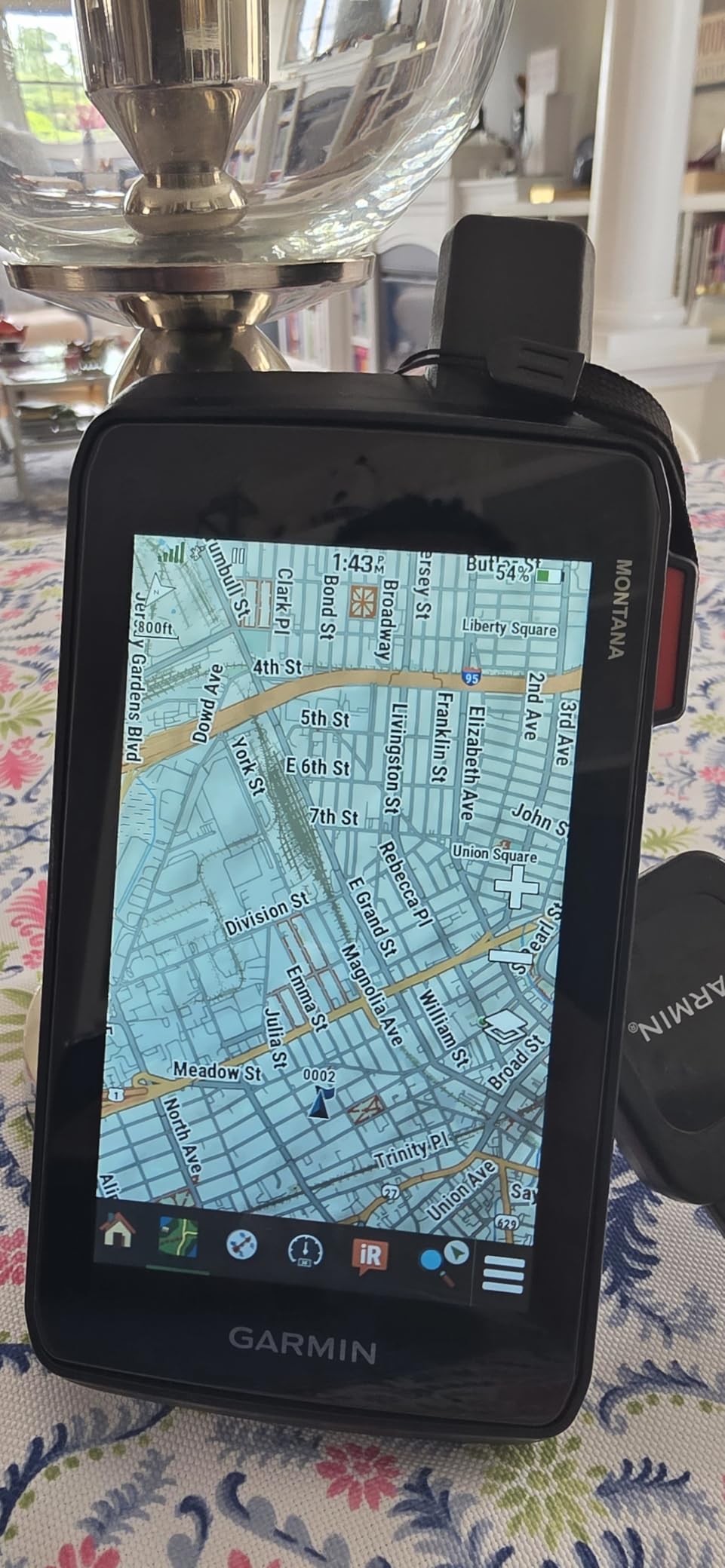 Garmin Montana 710i, GPS Handheld Navigator with inReach Technology, 5