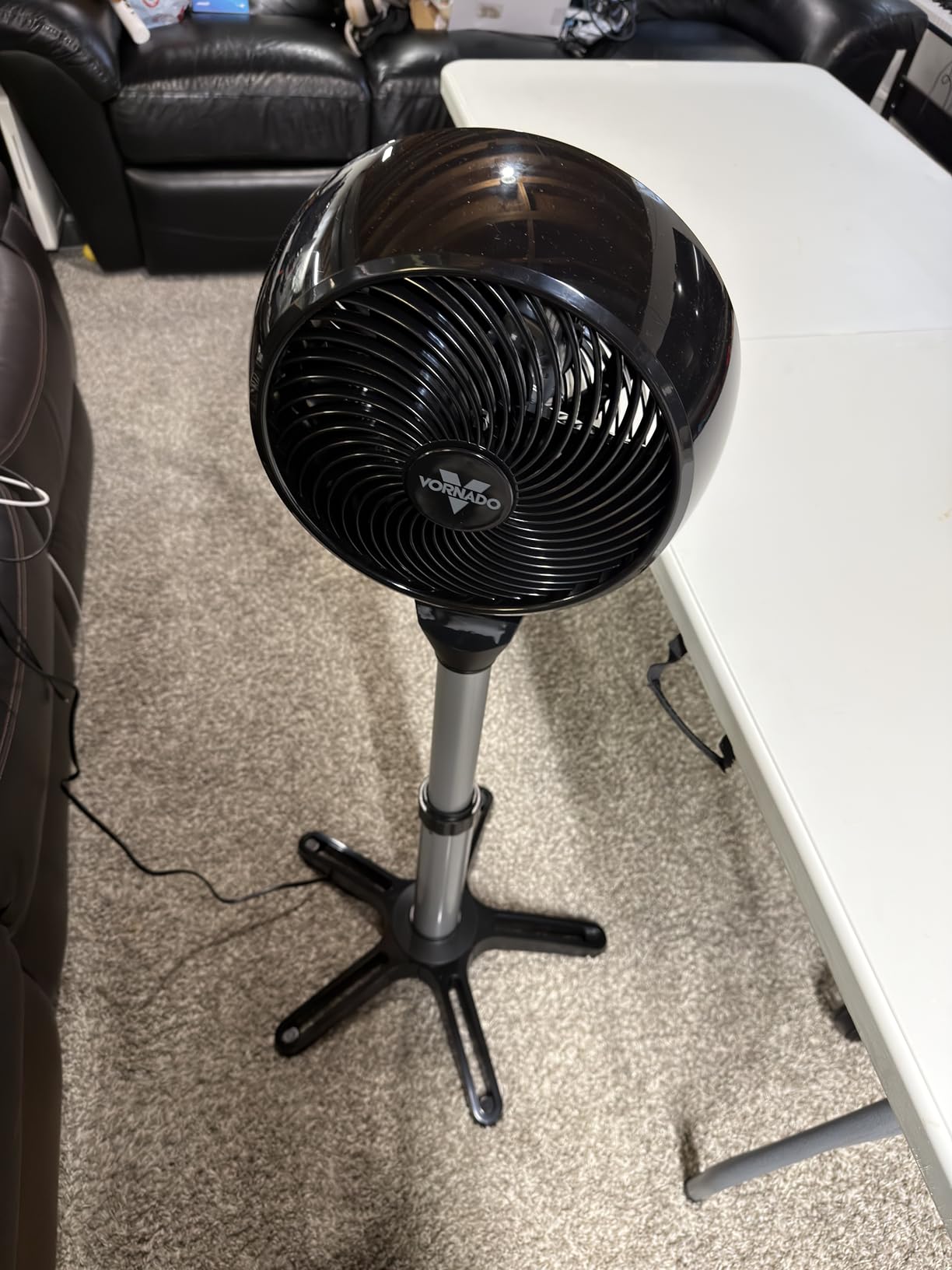 Vornado 6803 OSC Pedestal Circulator, Oscillation, Remote, 4 Speeds, Timer, 35-44